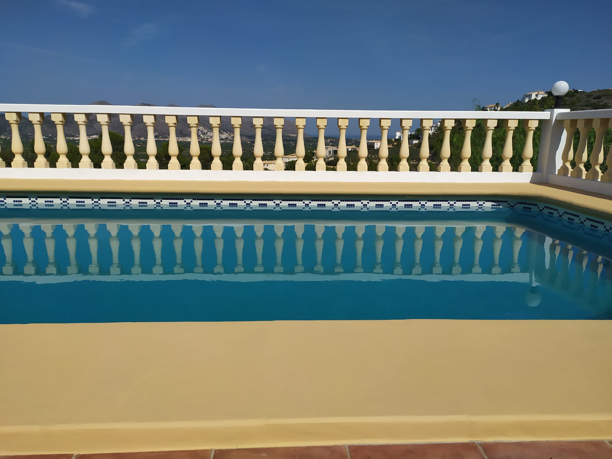 pool coping repair Javea Moraira